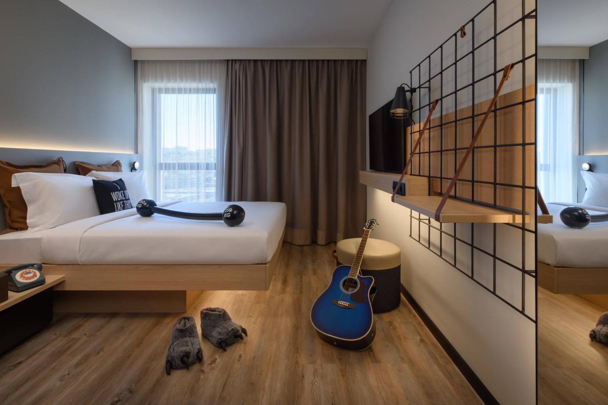 Hotel Moxy Lisboa Oriente Exterior foto
